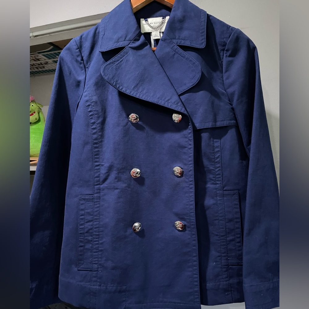 Banana Republic woman’s coat